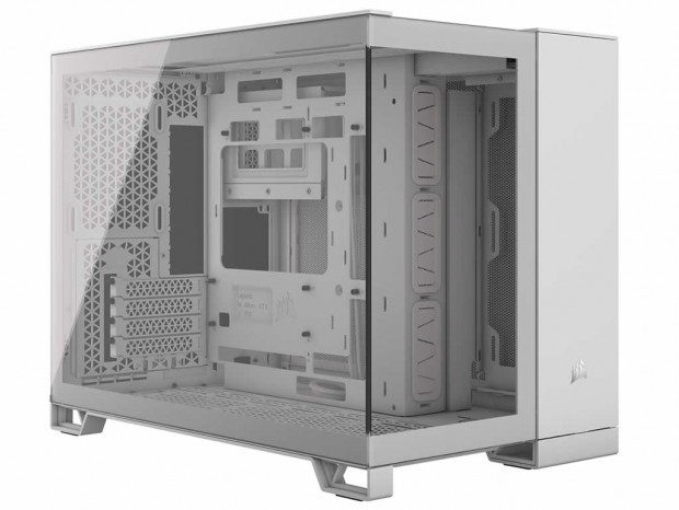 裏配線マザーボード対応のピラーレスミニタワーPCケース、CORSAIR「2500X Tempered Glass」シリーズ発売
