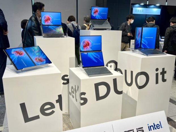 どこでも“真の2画面”が使える奇抜な全画面ノート「ASUS ZenBook DUO