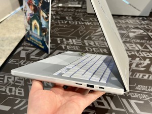 ROG Zephyrus G14 GA403