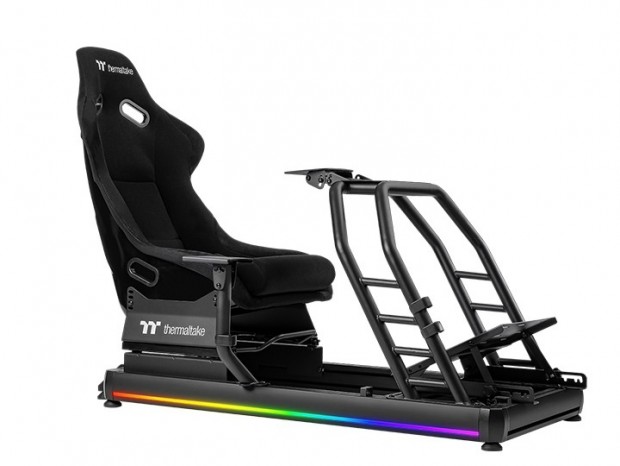 グラスファイバー製バケットシート採用のレーシングコックピット、Thermaltake「GR500」
