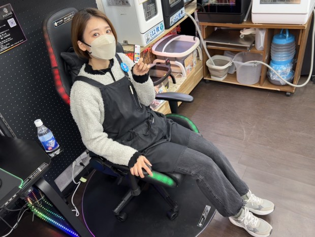 RGBゲーミングチェア