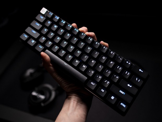 Logitech、GX Opticalスイッチ搭載の60％サイズLIGHTSPEEDキーボード「PRO X 60」