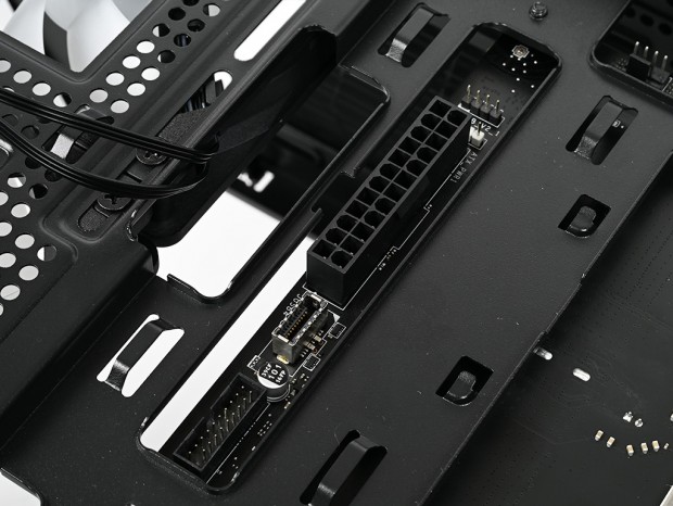 MSI MAG PANO M100R PZ