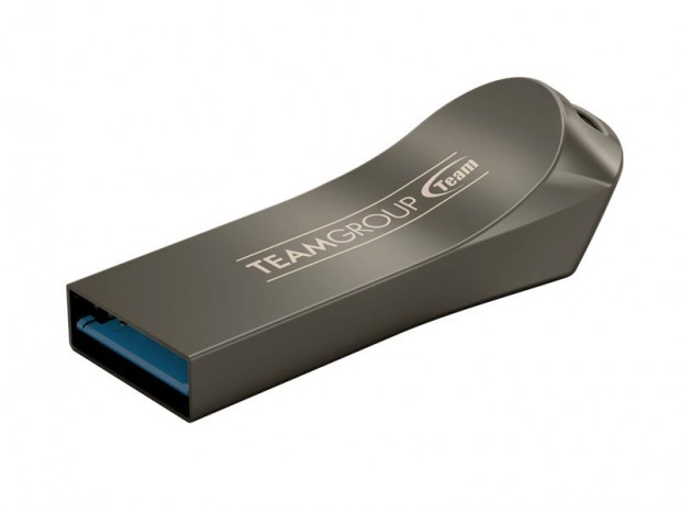電気自動車向け高耐久USBメモリ、Team「Model T USB 3.2 Gen1 FLASH DRIVE BLACK」