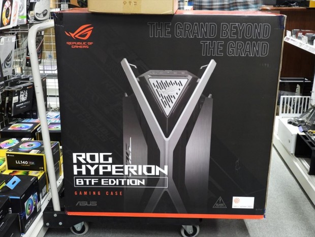 ROG Hyperion GR701 BTF Edition