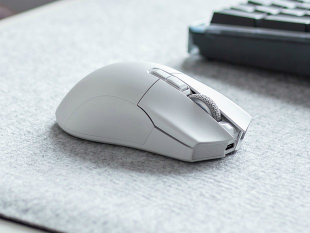 重量66gのPAW3395採用ワイヤレスゲーミングマウスがサンワダイレクトから