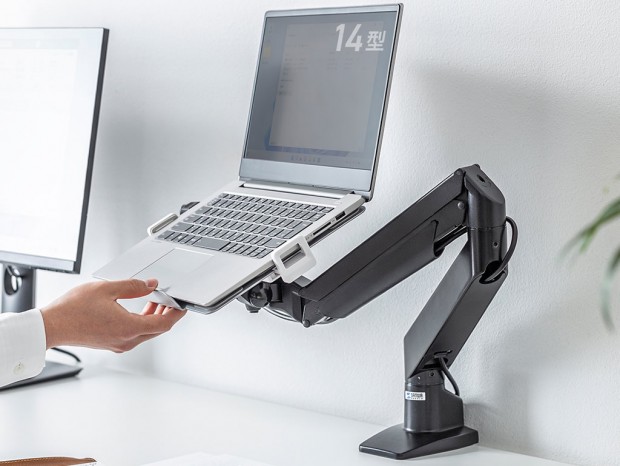 お手持ちのモニターアームに取り付けるノートパソコントレイ