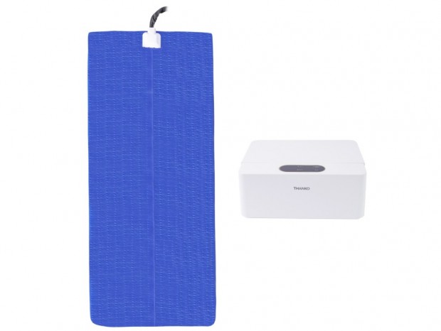 熱帯夜でも快適。モバイルバッテリでも動く冷感マット、サンコー「素早く冷える『水流快眠マット ひやっと寝』」