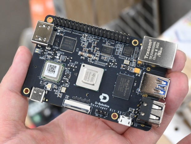 アキバ取材班) 5TOPSの演算能力を備えたAI特化の安価な開発ボード「RDK アキバ取材班) 5TOPSの演算能力を備えたAI特化の安価な開発ボード「RDK