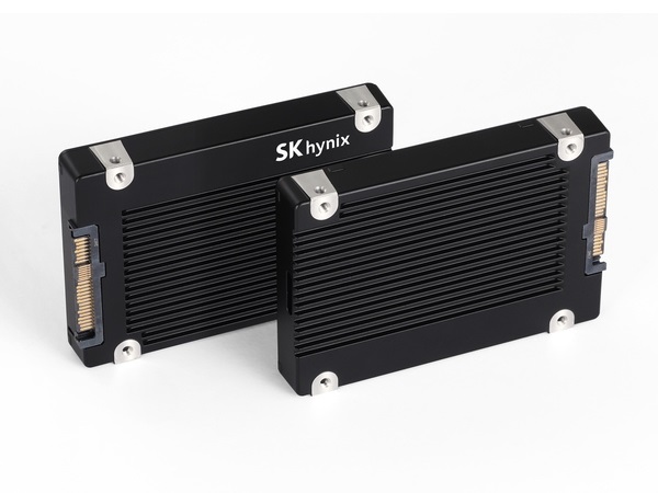 最大容量61TBのデータセンター向けPCI Express 5.0(x4)SSD、SK 最大容量61TBのデータセンター向けPCI Express 5.0(x4)SSD、SK