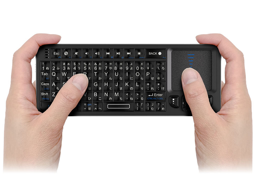 表がミニキーボード、裏が学習リモコンの1台2役、AREA「SUPER MULTI