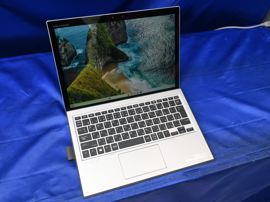 HP Elite x2 1013 G3用ディスプレイケーブル（3K型） Amazon.co.jp: HP タブレットPC Elite x2 1013 G3 / 13型 / 第8