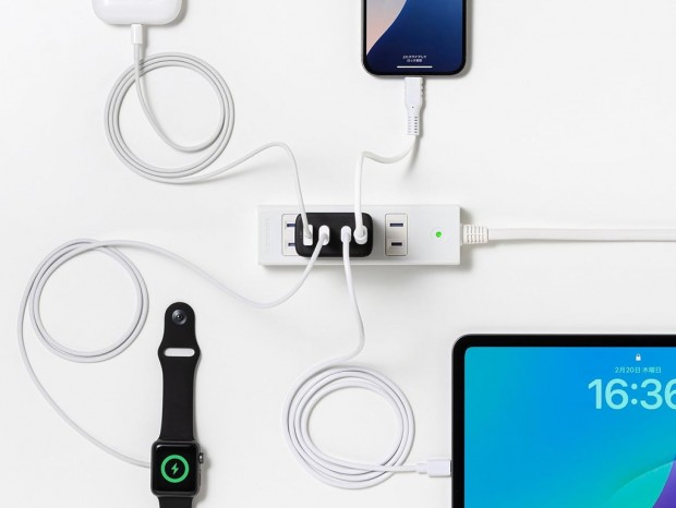 ノートPCもスマホも同時に充電できる、最大65W PD対応のコンパクトな4ポートAC充電器