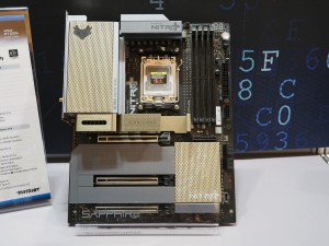 SAPPHIREマザーボード