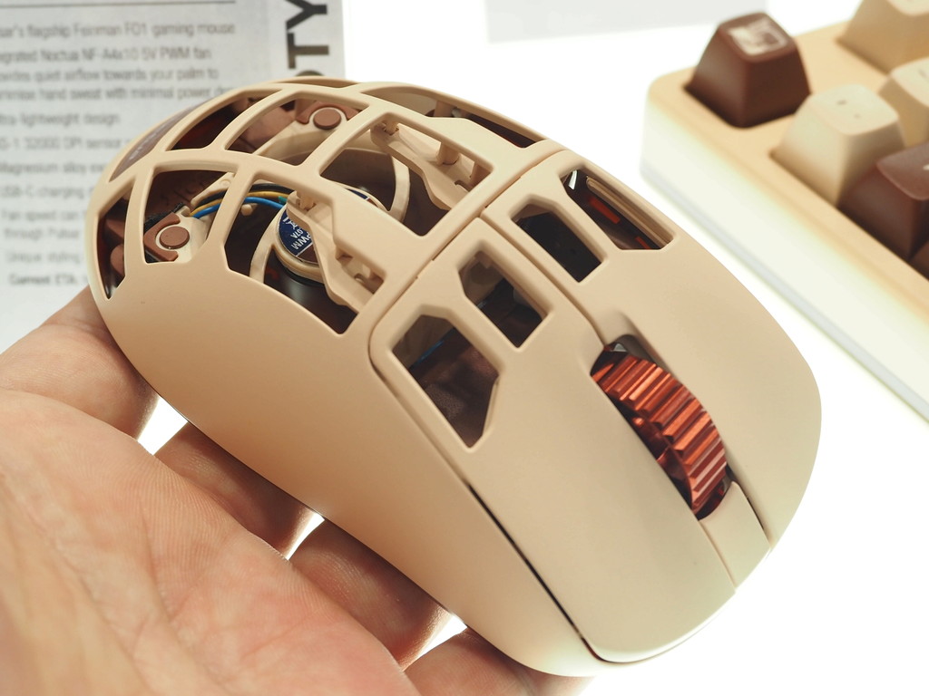 完全OneOff BUZZ MUFF 2号機 完全OneOff BUZZ MUFF 2号機