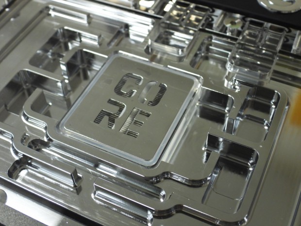 オリオスペックオリジナルのGeForce RTX 5090水冷モデル