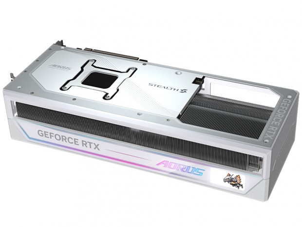 GIGABYTE、”背面コネクタ”でケーブルが目立たない「AORUS GeForce RTX