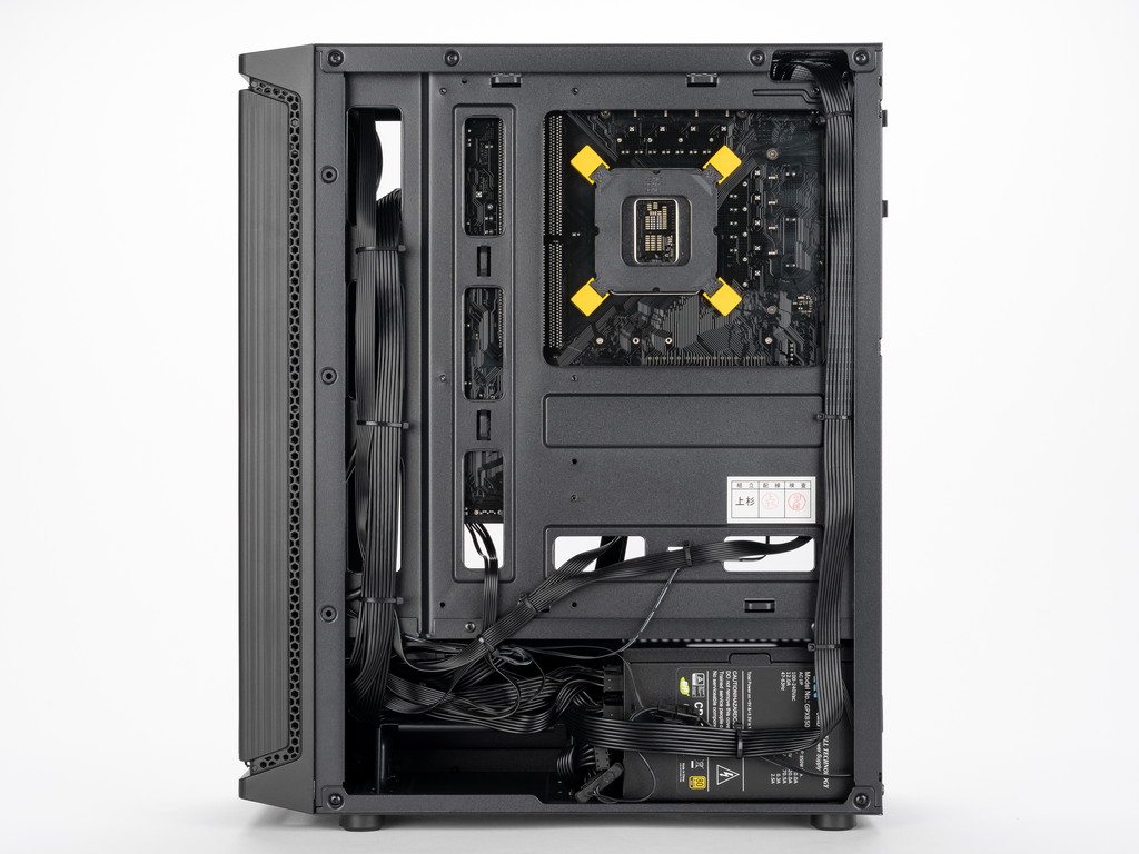 キルア ゲーミングPC iiyama PC LEVEL-RG76-LC147F-RLX-DOZLE [RGB Build] | パソコン