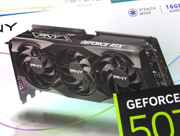 その他 kt 玄人志向】GeForce RTX 5070 Ti ホワイトグラフィックボード登場
