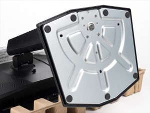 MAG 271QP QD-OLED X24組立作業