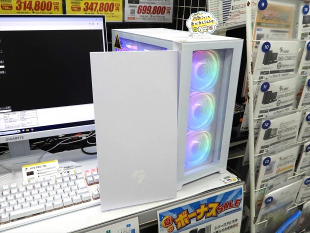 G-GEAR White Editionフロントパネル