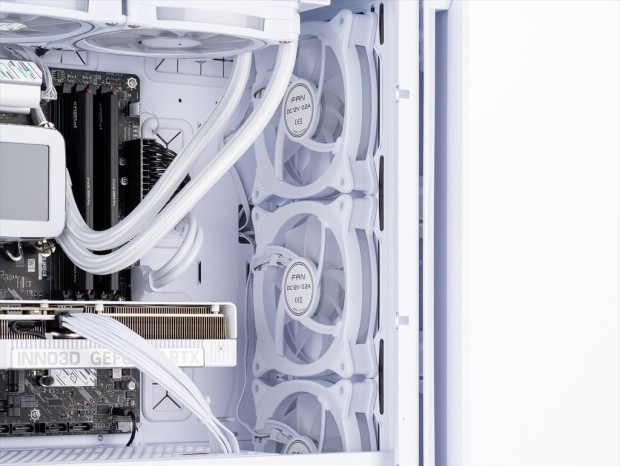 G-GEAR White Editionフロントファン