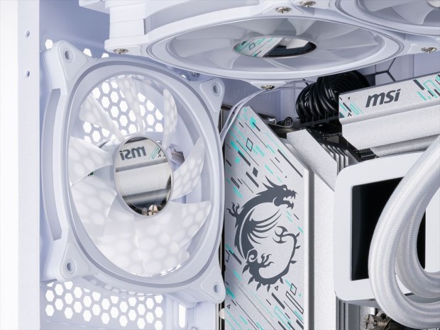 G-GEAR White Editionリアファン