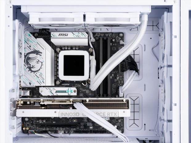 G-GEAR White Edition内部