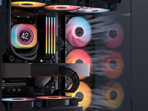 CORSAIR、デイジーチェーンに対応したピラーレスケース向けリバースARGBファン「RS-R」