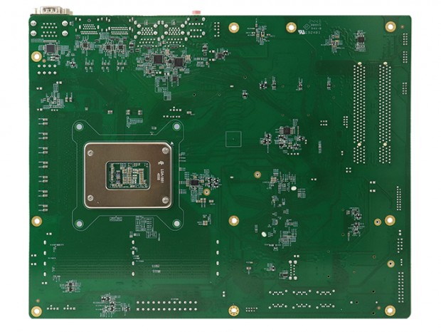 PCIスロットやデュアル2.5G LANを搭載したCore Ultra 200S対応マザーボードがiBASEから