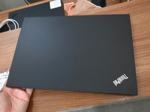 ThinkPad T14s