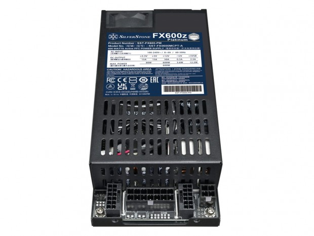 SilverStone、300W給電可能な12V-2×6コネクタを備えるFlex ATX電源