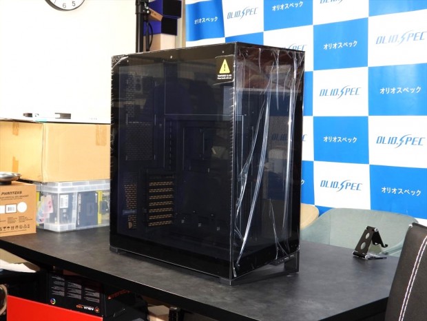 フルタワーPCケース「NV7」