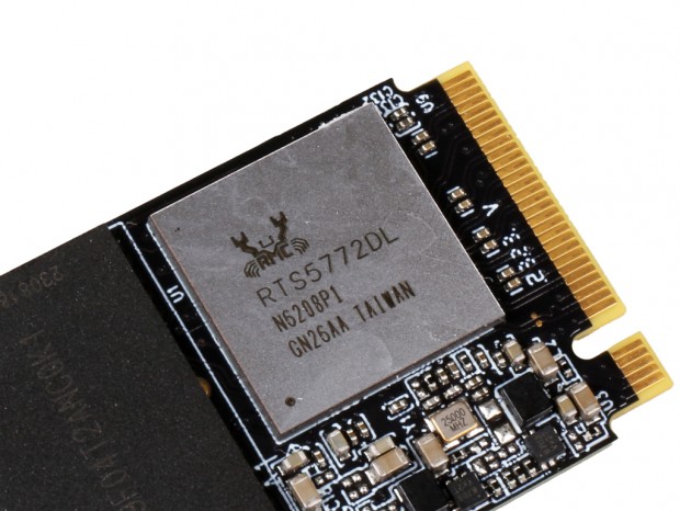 AI818