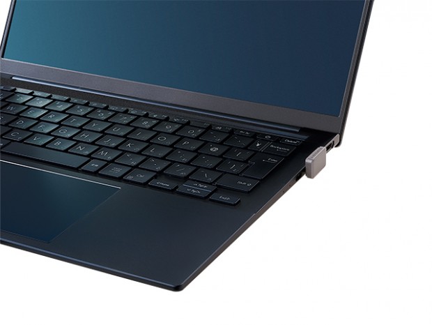 スマホ直挿しもOK、“小指サイズ”なType-C接続の超小型SSDがアイ・オー・データから