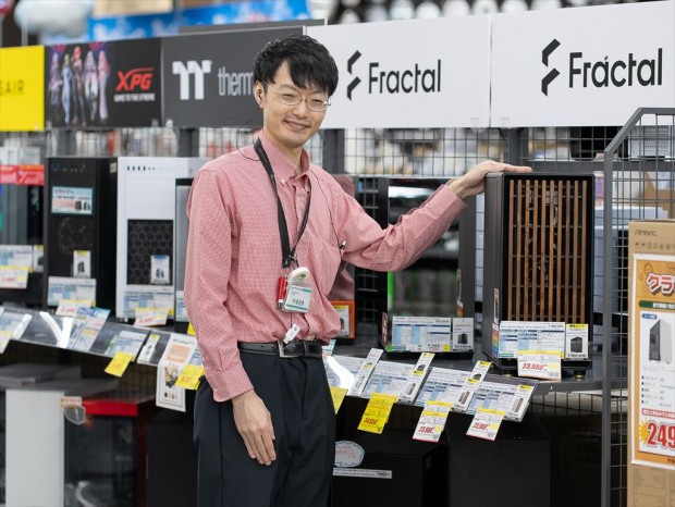 「ツクモLABI1なんば店」山崎氏