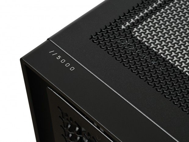 CORSAIR FRAME 5000D RS