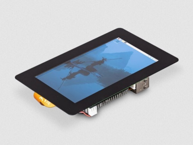 Raspberry Piと一体化するタッチ液晶「Raspberry Pi Touch Display 2」に5型モデル