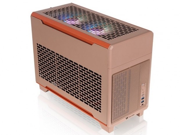 Thermaltake、持ち運べるMini-ITXケース「TR100」に新色を追加