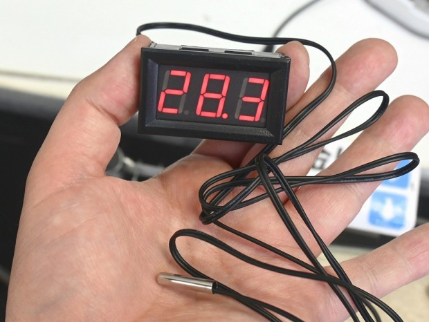 金属プローブ温度計