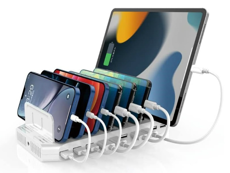 iLuv MultiCharger-X 最大10台のiOS端末を充電、同期が可能 iLuv MultiCharger-X 最大10台のiOS端末を充電、同期が可能