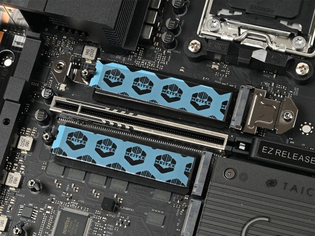 多用途対応の万能ハイエンドマザーボード、ASRock「X870 Taichi