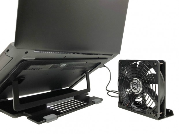 ノートPCや外付けHDDの冷却に最適。吸着パッド付きスタンド付属120mm