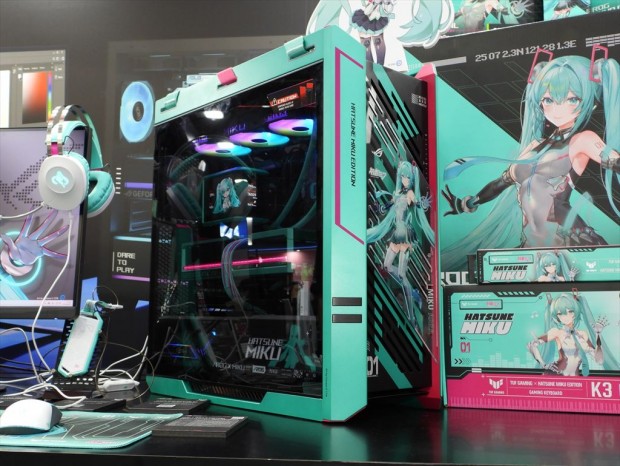 TGS2025) ミクファン必見！ASUSブースで見つけた「ROG × 初音ミク