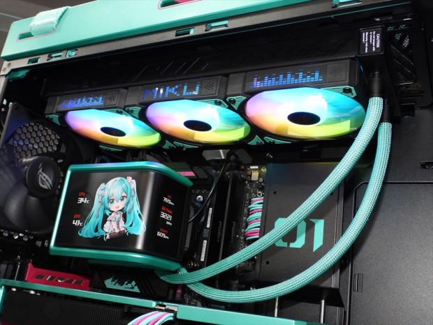 ASUS TGS2025「初音ミク」コラボパーツ