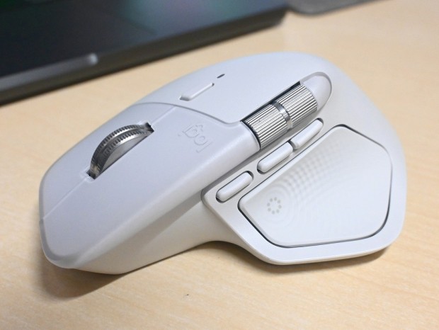 メディア向け内覧会) 6年ぶり刷新のフラッグシップマウス「MX MASTER 4