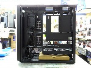 Okinos「Air Cross」発売