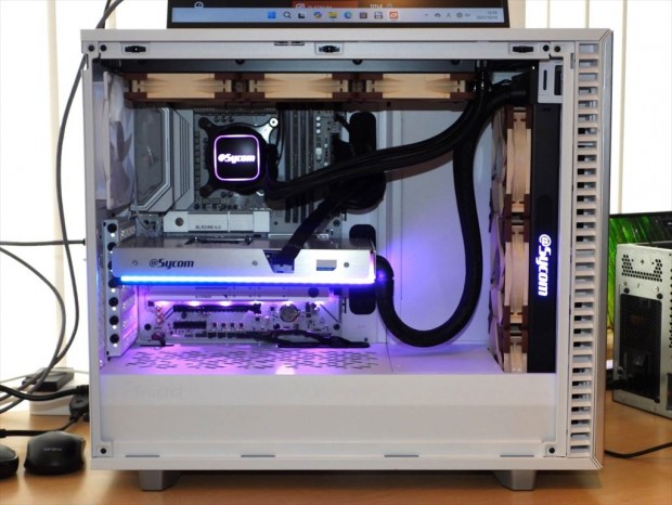 「Hydro LC Graphics Plus RTX 5090」サンプル