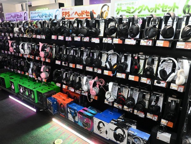 e☆イヤホンゲーミング AKIBA