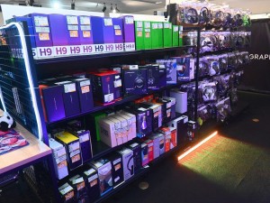 e☆イヤホンゲーミング AKIBA